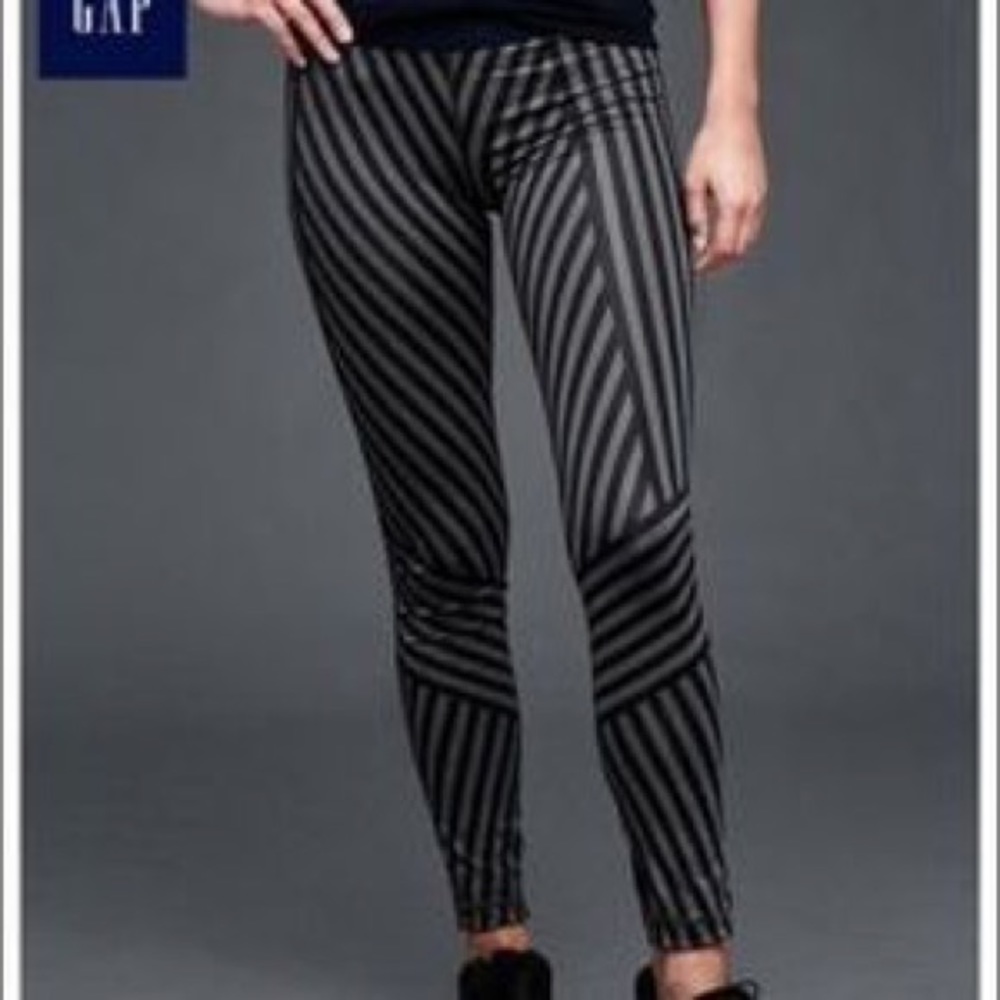 GapFit GFast Contrast Stripe Leggings Size xs